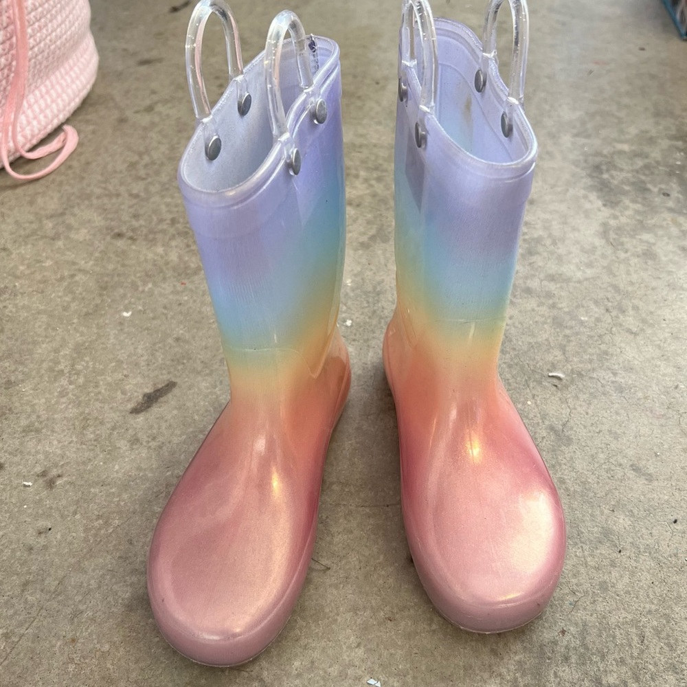 RAINBOW RAIN BOOTS